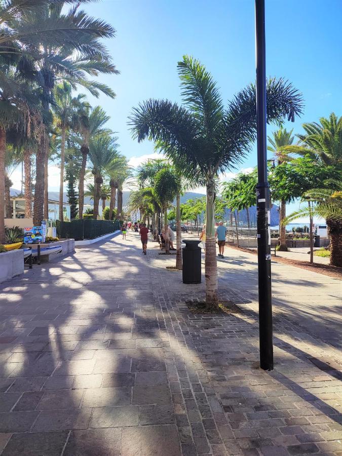 Guayero, Bel appartement à 50m de la mer Los Cristianos  Eksteriør bilde